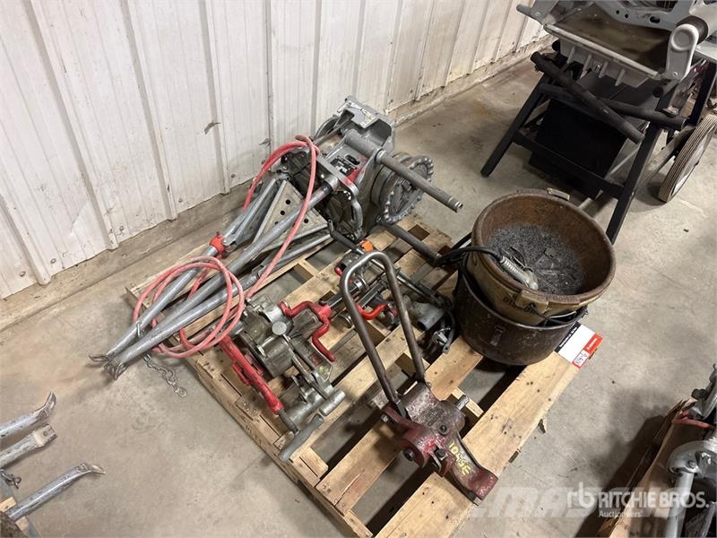 Ridgid 300-T2 Pipeline equipment