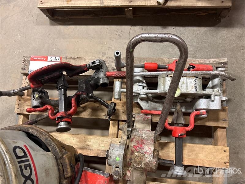 Ridgid 300-T2 Pipeline equipment