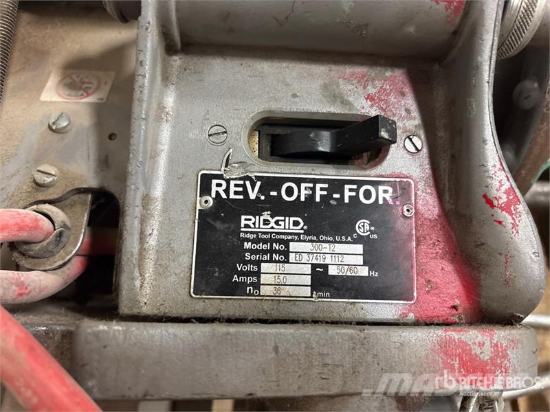 Ridgid 300-T2 Pipeline equipment