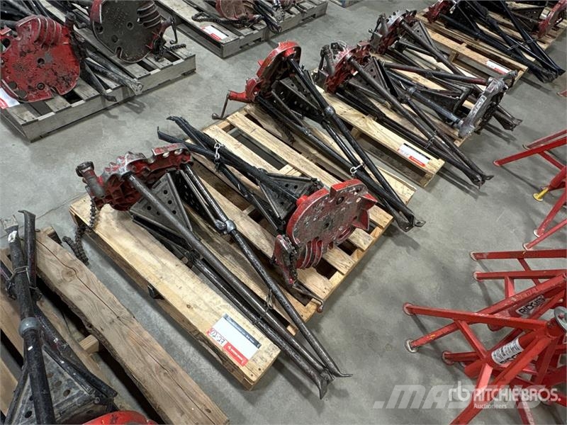Ridgid of (3) Ridgid Tristands Oprema za cevovod