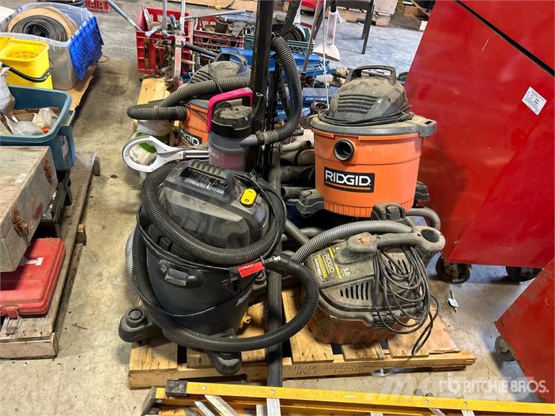 Ridgid of (7) Ridgid Vacuum Cleaner Vysávače