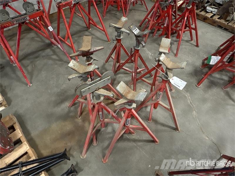  Ridgid of (8) Ridgid Pipe Stand Oprema za cevovod
