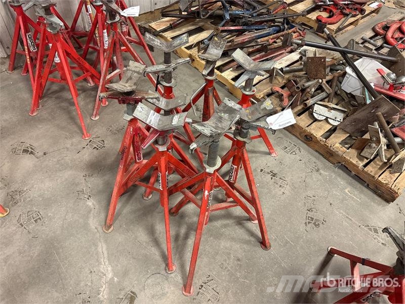  Ridgid of (8) Ridgid Pipe Stand Oprema za cevovod