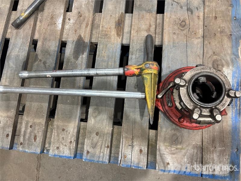  Ridgid Pipe Threader Putkistonkäsittelylaitteet