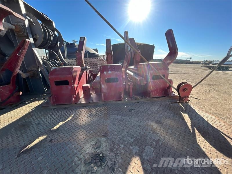 Risley Steel Services Hydraulic Laydown Body معدات النقل - غير ذلك