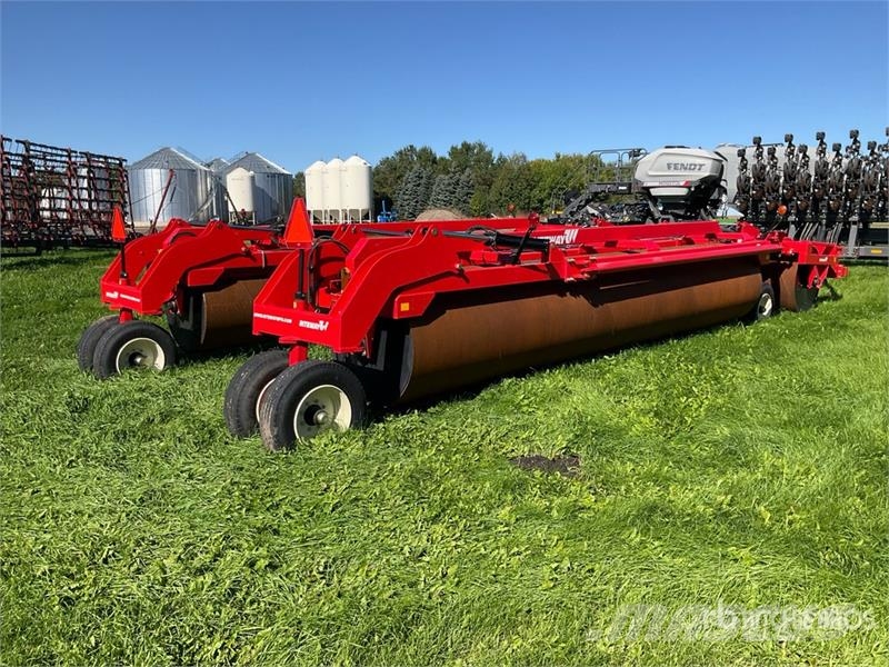 Riteway F3-52 52 ft Land Roller Volai