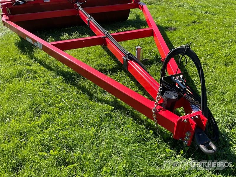 Riteway F3-52 52 ft Land Roller Volai