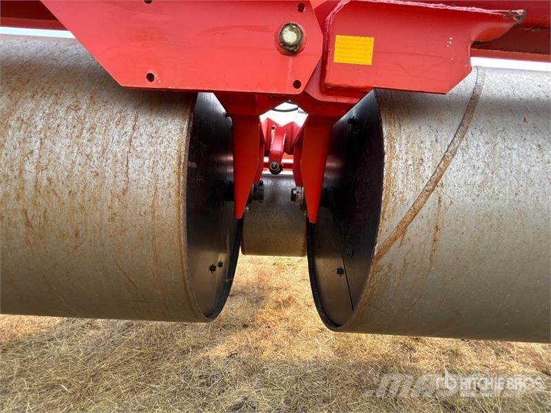 Riteway FFS68 68 ft Land Roller Rodillos