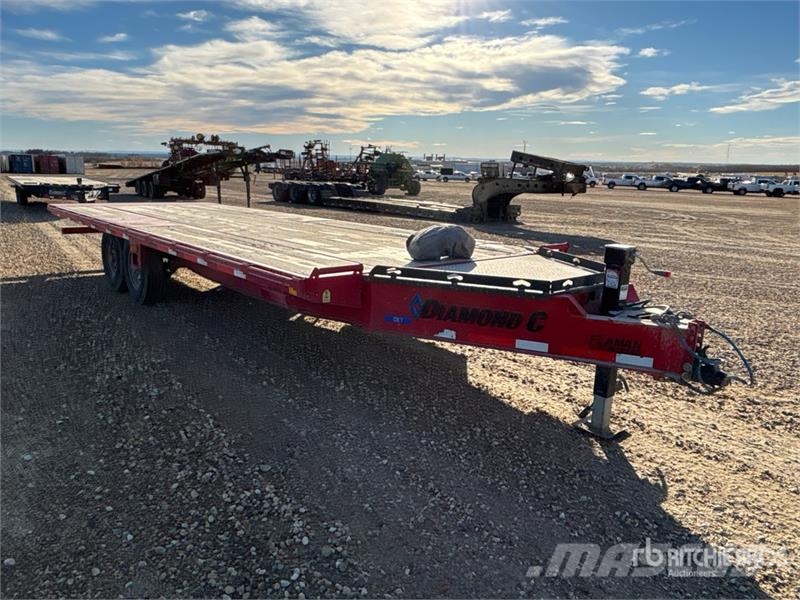 Roadclipper 9900 lb 24 ft T/A Tilt Deck Trailer Low loaders