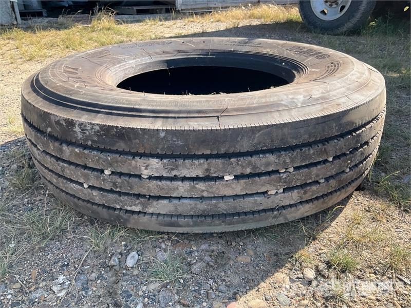 Roadlux 315/80R22.5 Tires Шины и колёса
