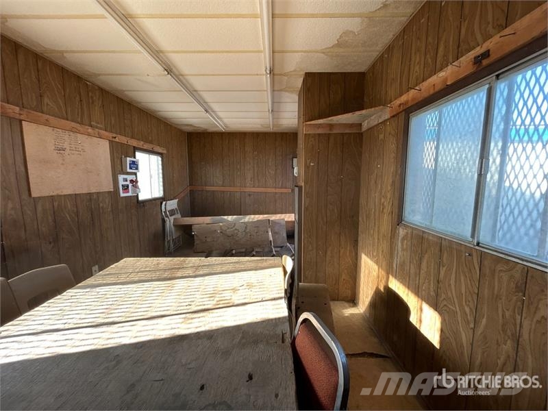 Roadway Trailer 20 ft x 10 ft S/A Mobile Office Строителство - Други