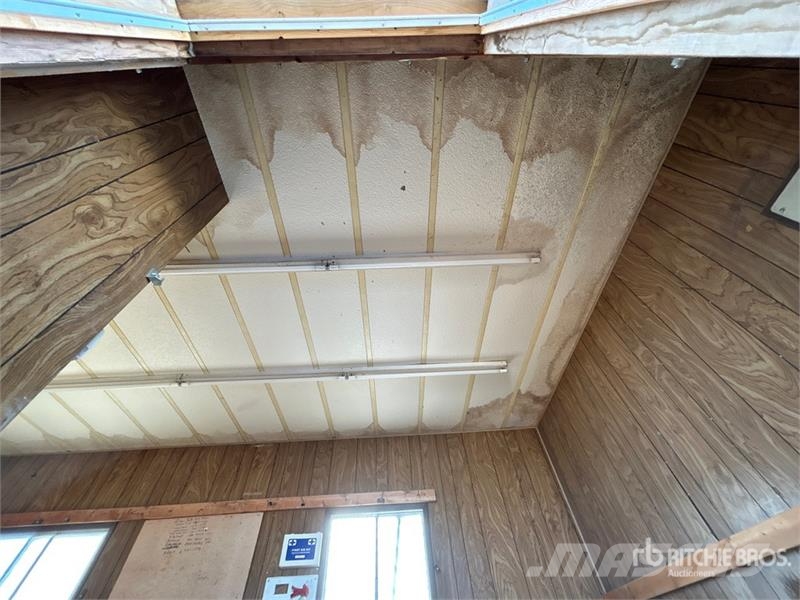 Roadway Trailer 20 ft x 10 ft S/A Mobile Office Строителство - Други