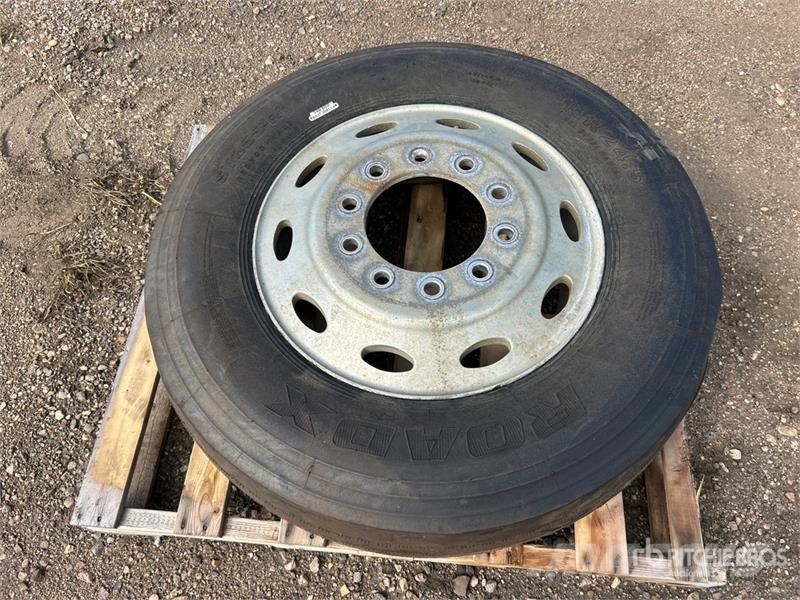 RoadX 11R24.5 Tires Tyres, wheels and rims