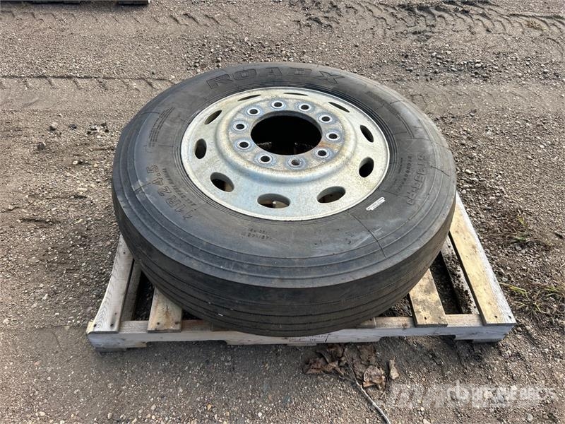 RoadX 11R24.5 Tires Tyres, wheels and rims