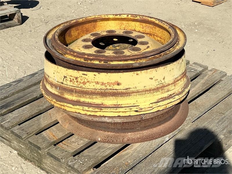 Rock Truck Wheels Renkaat ja vanteet
