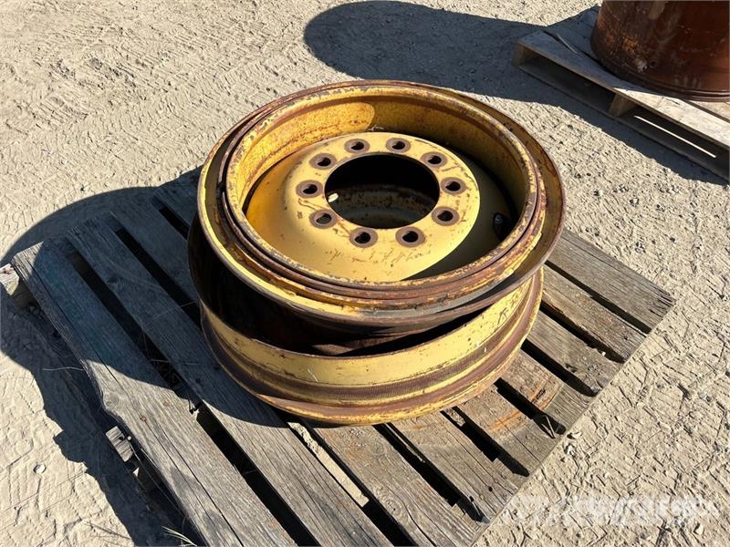 Rock Truck Wheels Renkaat ja vanteet
