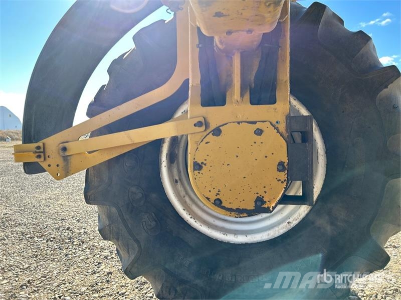 RoGator 854 Samohodne prskalice