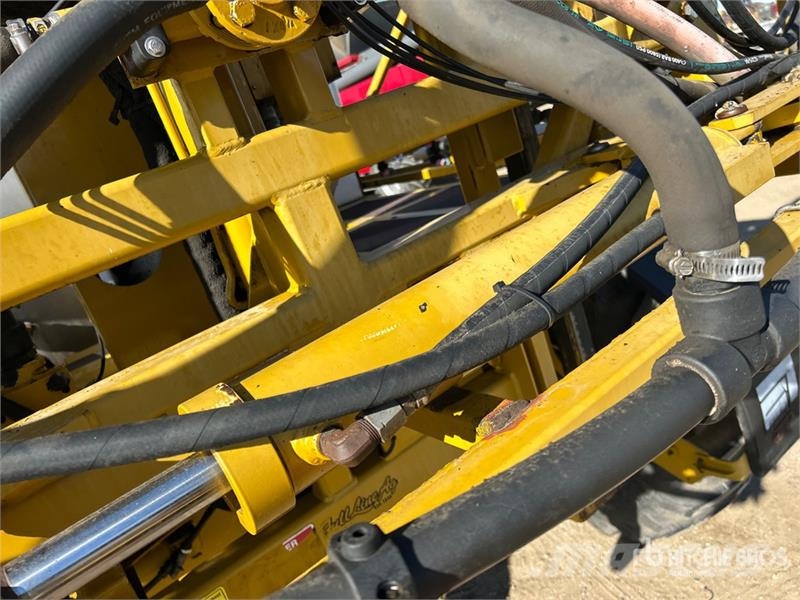 RoGator 854 Samohodne prskalice