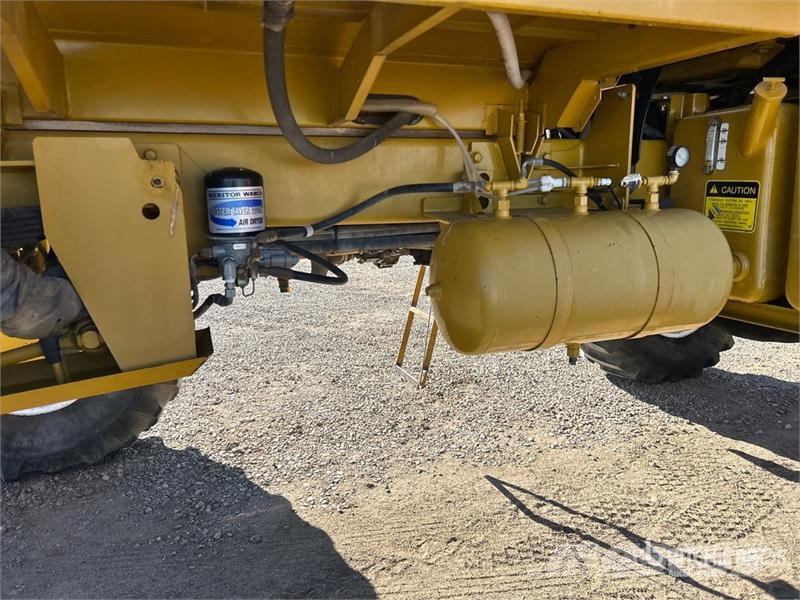 RoGator 854 Samohodne prskalice