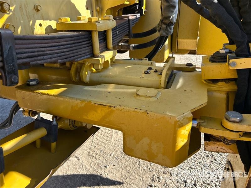 RoGator 854 Samohodne prskalice