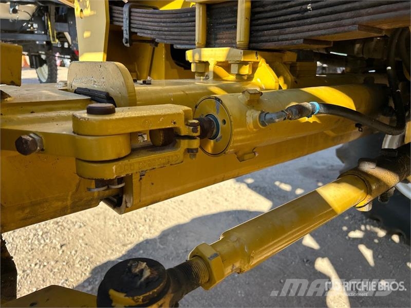 RoGator 854 Samohodne prskalice