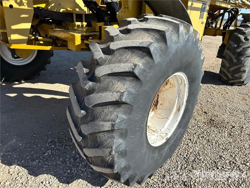 RoGator 854 Samohodne prskalice