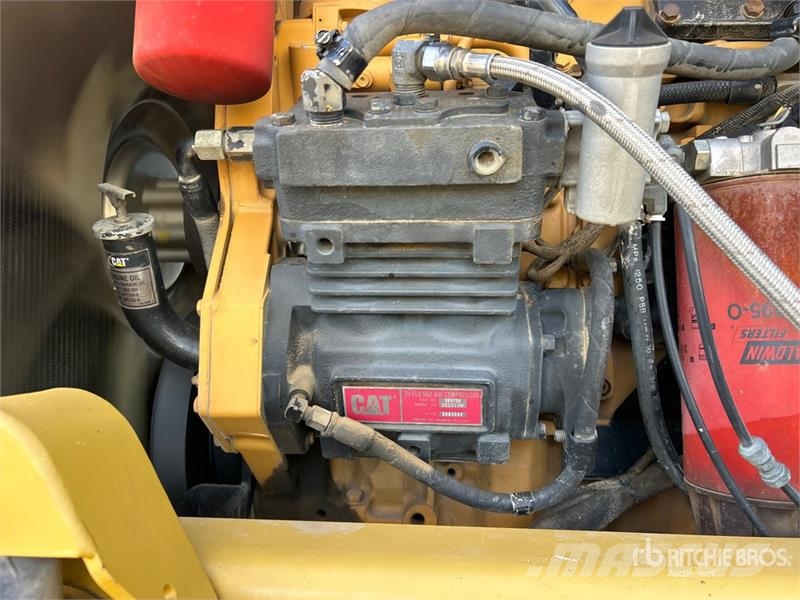 RoGator 864 90 ft 4x4 High Clearance Self-Propelled Spraye Self-propelled sprayers