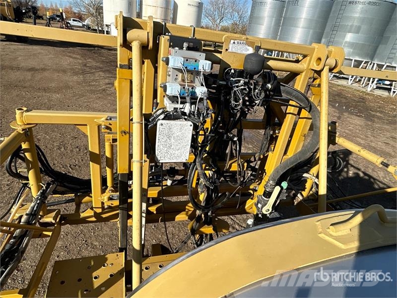 RoGator 864 90 ft 4x4 High Clearance Self-Propelled Spraye Self-propelled sprayers