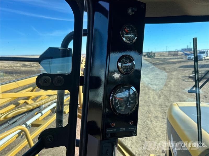 RoGator 864 90 ft 4x4 High Clearance Self-Propelled Spraye Self-propelled sprayers