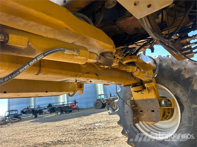RoGator 864 90 ft 4x4 High Clearance Self-Propelled Spraye Self-propelled sprayers