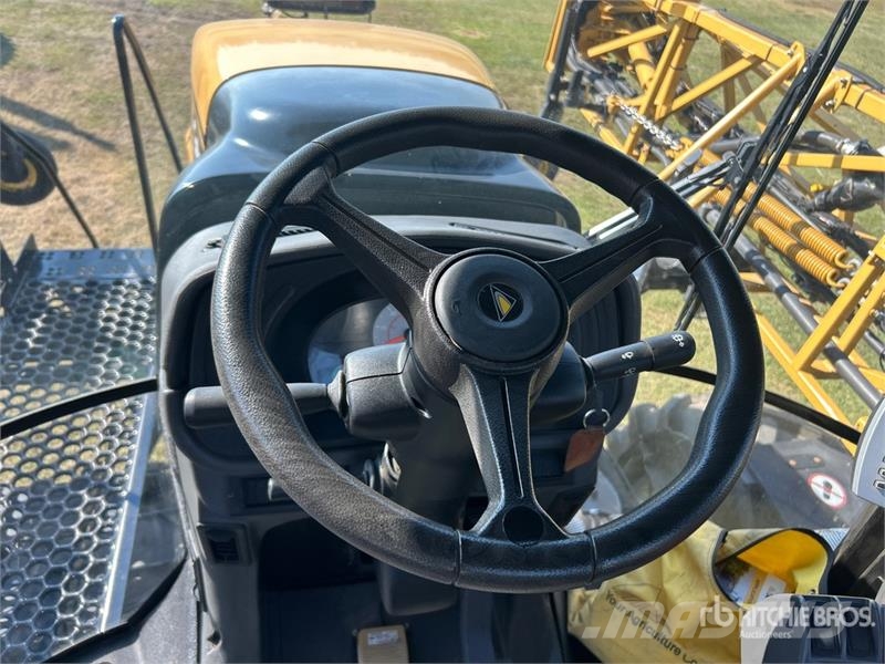 RoGator RG900 120 ft 4x4 High Clearance Floater Self-Prope Selbstfahrende Sprühgeräte