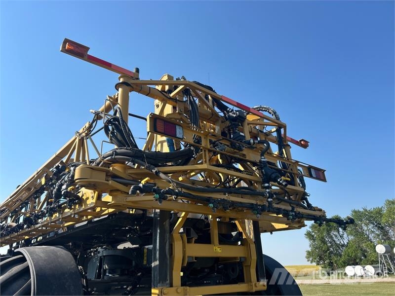 RoGator RG900 120 ft 4x4 High Clearance Floater Self-Prope Selbstfahrende Sprühgeräte