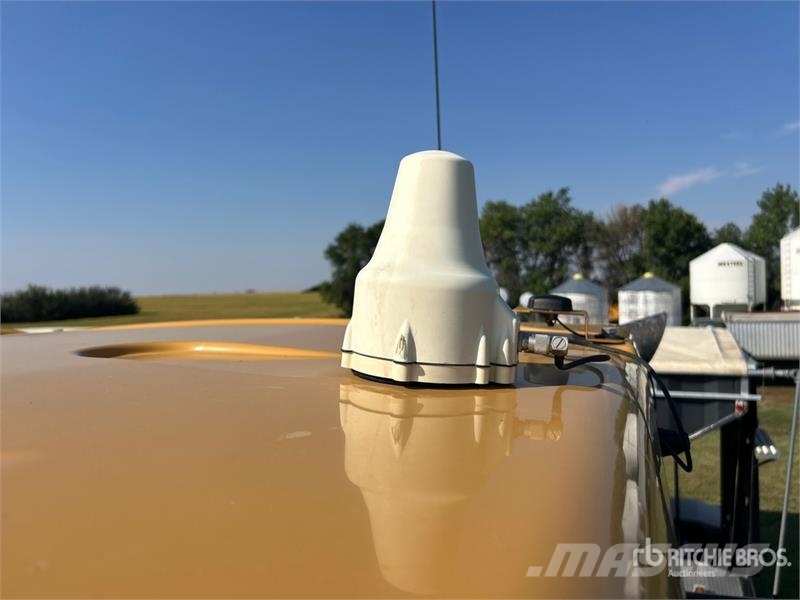 RoGator RG900 120 ft 4x4 High Clearance Floater Self-Prope Selbstfahrende Sprühgeräte
