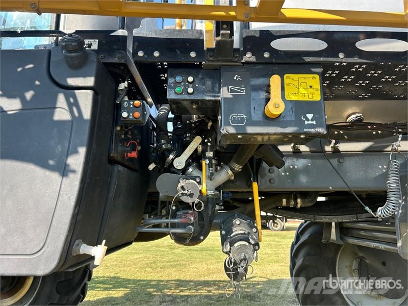 RoGator RG900 120 ft 4x4 High Clearance Floater Self-Prope Selbstfahrende Sprühgeräte