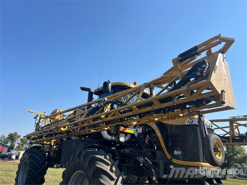 RoGator RG900 120 ft 4x4 High Clearance Floater Self-Prope Selbstfahrende Sprühgeräte