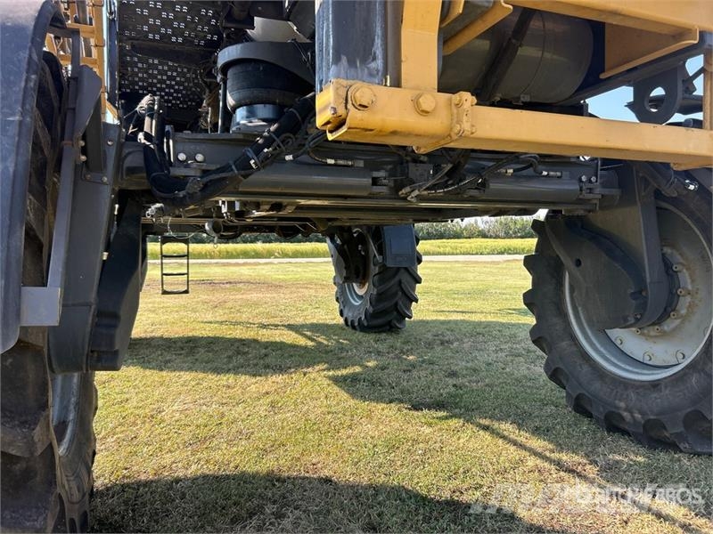 RoGator RG900 120 ft 4x4 High Clearance Floater Self-Prope Selbstfahrende Sprühgeräte