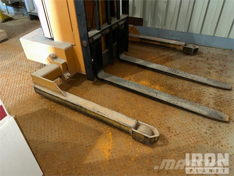 Rol-Lift 2500 lb Electric Pallet Jack Ručni paletar