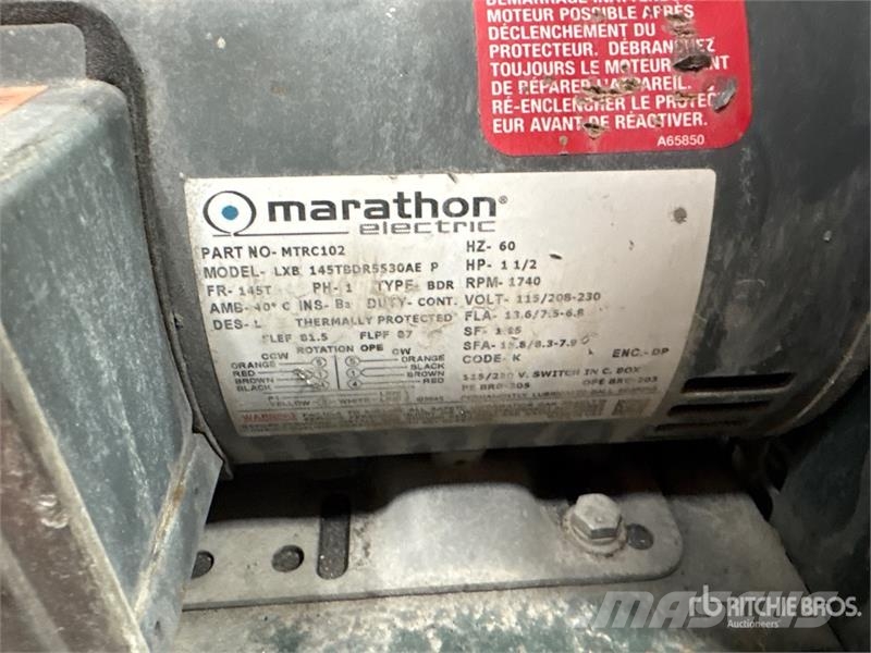 ROLAIR 5520K17 7.3 cfm Electric 20 gal Air Compressor مكابس