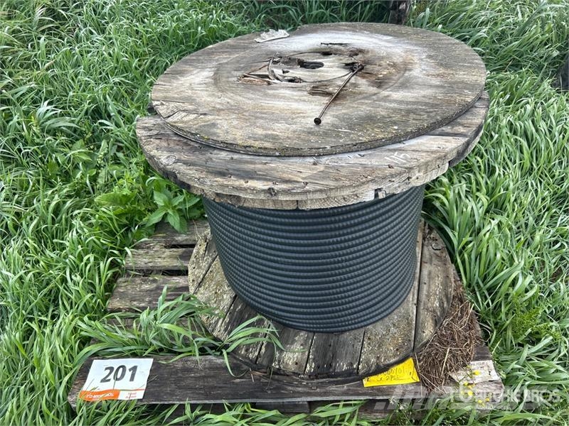 Roll of Electric Cables Drugi deli
