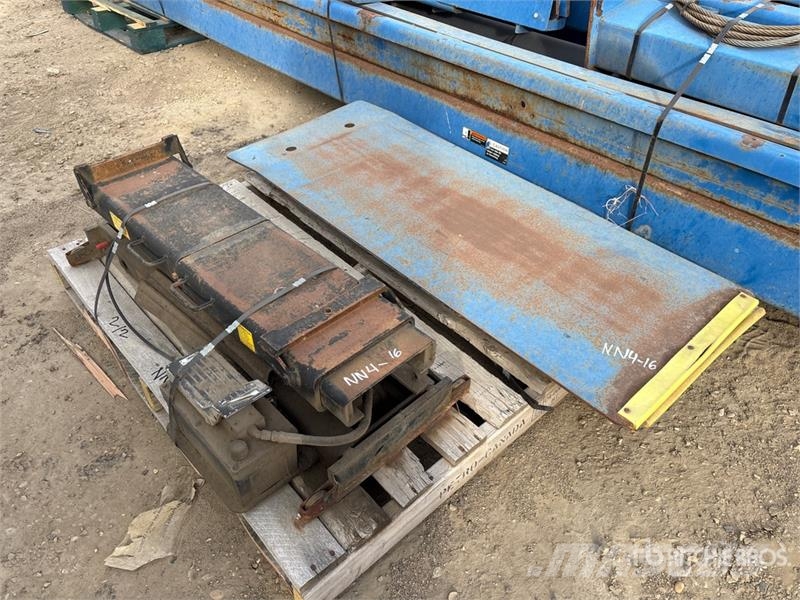 Rotary SM18N001 Vehicle Lift Sonstige Baumaschinen