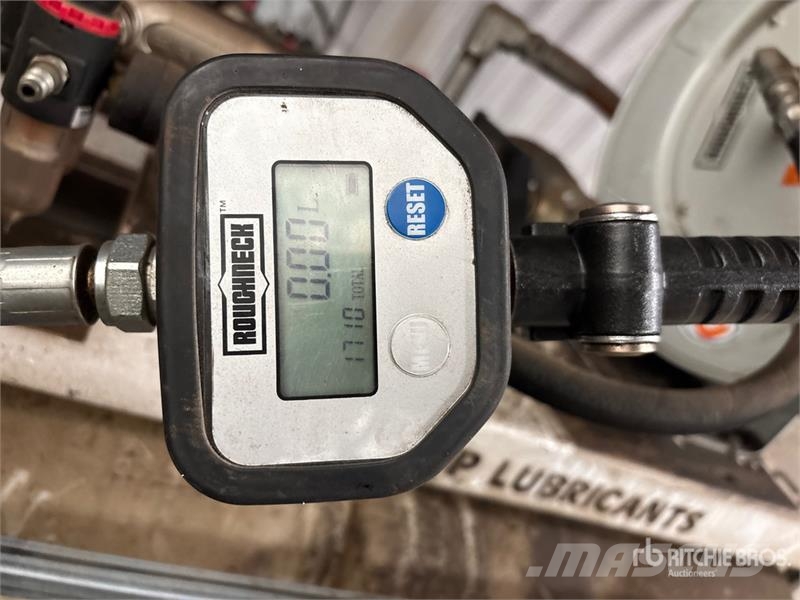Rough Neck Oil Pump Andre komponenter