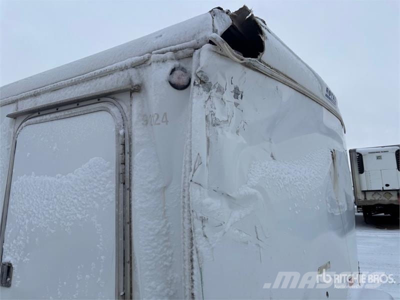 Royal 21 ft T/A Enclosed Trailer Prikolice zabojniki