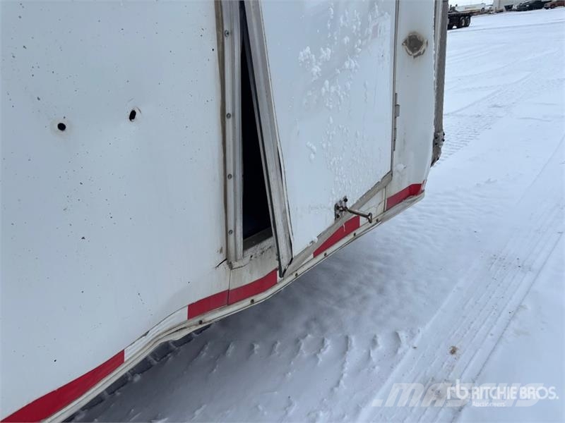 Royal 21 ft T/A Enclosed Trailer Prikolice zabojniki