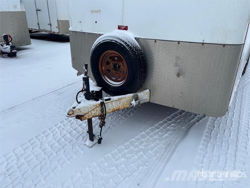 Royal 21 ft T/A Enclosed Trailer Prikolice zabojniki