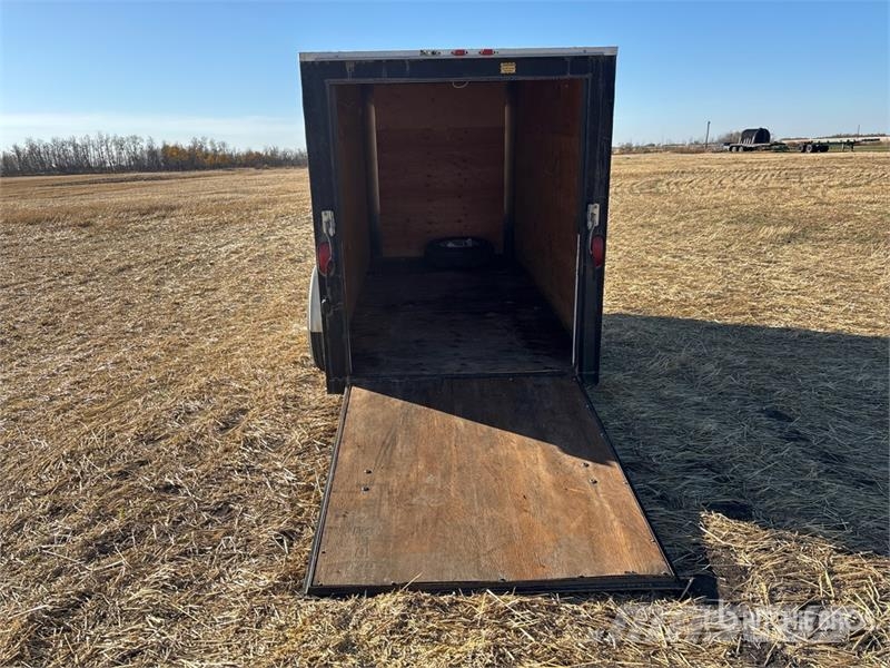 Royal Cargo 10 ft S/A Enclosed Trailer Прицепы-фургоны