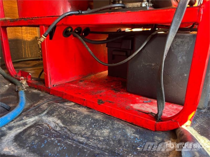Royal Cargo 16 ft T/A Pressure Washer Enclosed Trailer Anhänger-Kastenaufbau