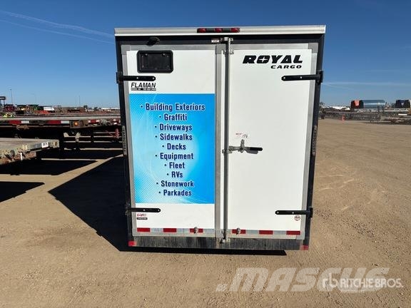 Royal Cargo 16 ft T/A Pressure Washer Enclosed Trailer Anhänger-Kastenaufbau