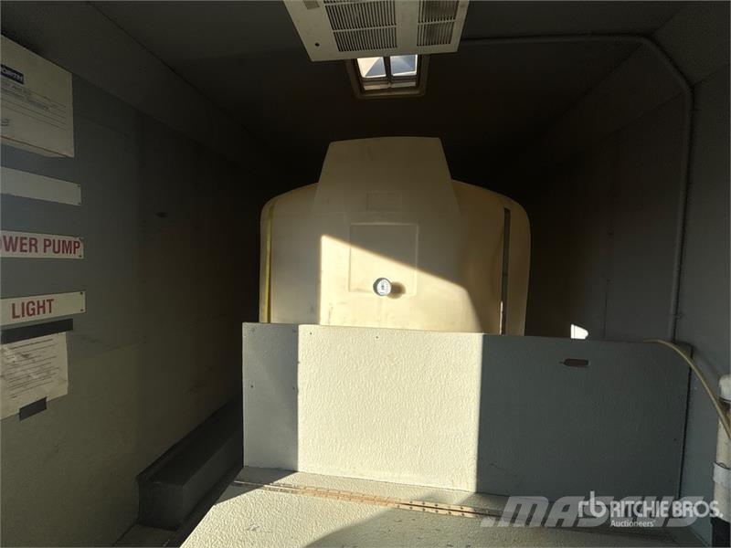 Royal Cargo 17 ft T/A Emergency Shower Unit Enclosed Tra Van Body Trailers