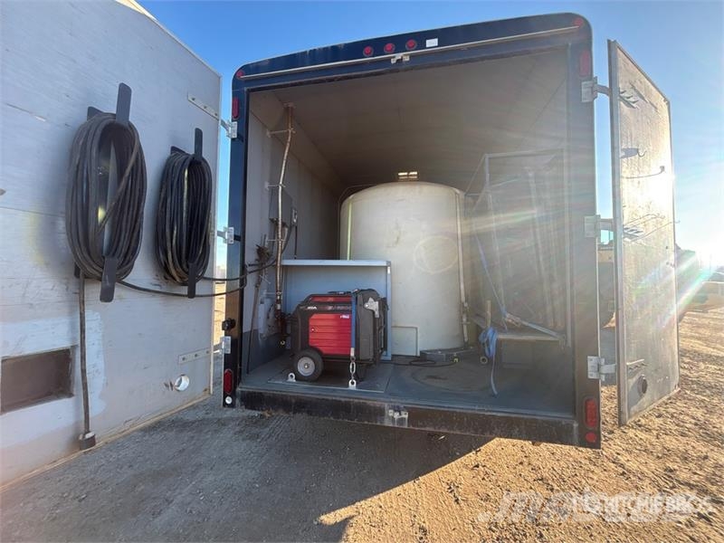 Royal Cargo 17 ft T/A Emergency Shower Unit Enclosed Tra Van Body Trailers