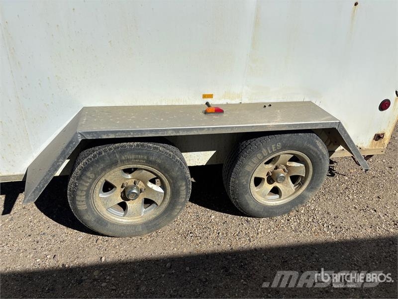Royal Cargo XRCHT3561472 T/A 13 ft 6 in Enclosed Trailer Furgoonhaagised